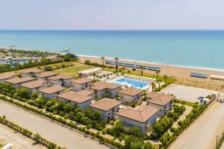 Crystal Boutique Beach Resort & Spa - 9