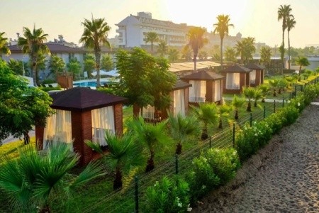 Crystal Boutique Beach Resort & Spa - 13