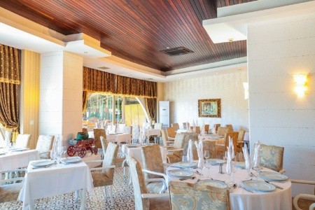 Crystal Prestige Elite (Ex. Le Chateau De Prestige) - 23