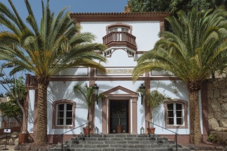 Kanárske ostrovy Tenerife Bahía Del Duque Las Villas 10 dňový pobyt Polpenzia Letecky Letisko: Budapešť September 2026 (17/09/26-26/09/26)