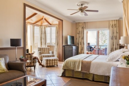 Kanárske ostrovy Tenerife Bahía Del Duque Las Villas 10 dňový pobyt Polpenzia Letecky Letisko: Budapešť September 2026 (17/09/26-26/09/26)