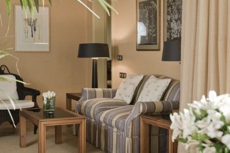 Kanárske ostrovy Tenerife Bahía Del Duque Las Villas 10 dňový pobyt Polpenzia Letecky Letisko: Budapešť September 2026 (17/09/26-26/09/26)