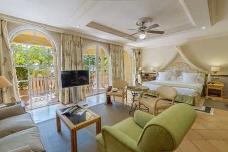 Kanárske ostrovy Tenerife Bahía Del Duque Las Villas 10 dňový pobyt Polpenzia Letecky Letisko: Budapešť September 2026 (17/09/26-26/09/26)