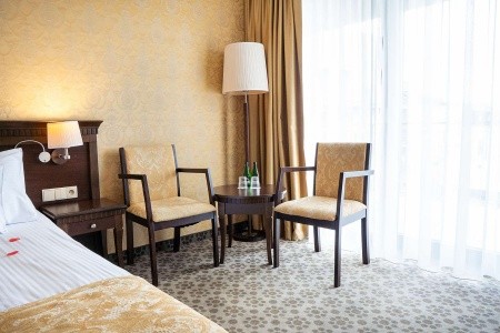 Lambert Medical Spa - 16