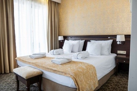 Lambert Medical Spa - 19