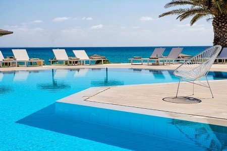 The Bay Hotel & Suites - 26