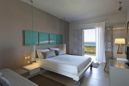 The Bay Hotel & Suites - 30