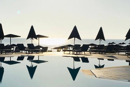 The Bay Hotel & Suites - 40