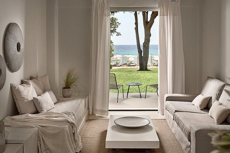 The Bay Hotel & Suites - 53