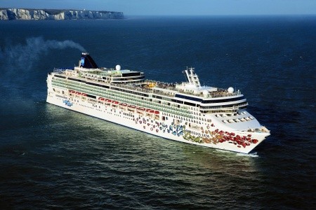 Norwegian Gem - 3