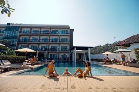 Thajsko Phuket The Melody Phuket 8 dňový pobyt Raňajky Letecky Letisko: Praha December 2026 (22/12/26-29/12/26)