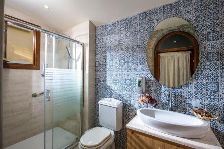 Camelot Royal Beds - 19