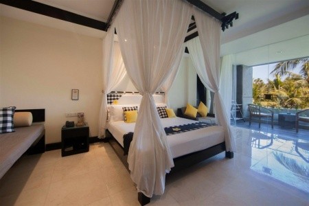 Legian Beach Hotel - 11