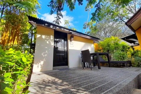 Thajsko Phuket Paradox Resort Phuket (Ex: Mövenpick Resort & Spa Karon Beach Phuket) 13 dňový pobyt Raňajky Letecky Letisko: Viedeň November 2026 (28/11/26-10/12/26)