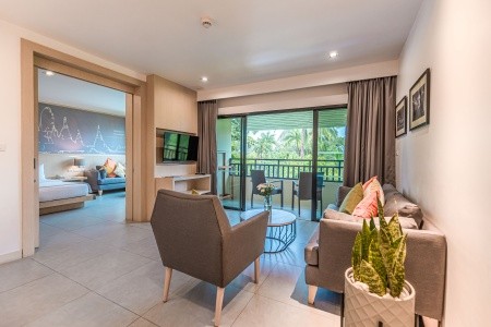 Thajsko Phuket Paradox Resort Phuket (Ex: Mövenpick Resort & Spa Karon Beach Phuket) 13 dňový pobyt Raňajky Letecky Letisko: Viedeň November 2026 (28/11/26-10/12/26)