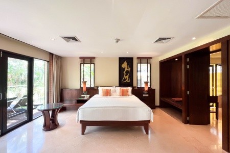 Thajsko Phuket Paradox Resort Phuket (Ex: Mövenpick Resort & Spa Karon Beach Phuket) 13 dňový pobyt Raňajky Letecky Letisko: Viedeň November 2026 (28/11/26-10/12/26)