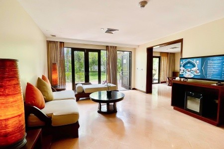 Thajsko Phuket Paradox Resort Phuket (Ex: Mövenpick Resort & Spa Karon Beach Phuket) 13 dňový pobyt Raňajky Letecky Letisko: Viedeň November 2026 (28/11/26-10/12/26)