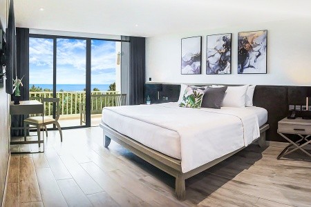 Thajsko Phuket Paradox Resort Phuket (Ex: Mövenpick Resort & Spa Karon Beach Phuket) 13 dňový pobyt Raňajky Letecky Letisko: Viedeň November 2026 (28/11/26-10/12/26)
