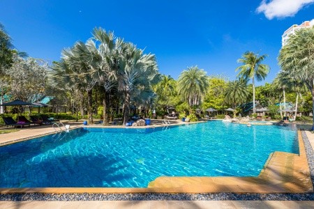 Thajsko Phuket Paradox Resort Phuket (Ex: Mövenpick Resort & Spa Karon Beach Phuket) 13 dňový pobyt Raňajky Letecky Letisko: Viedeň November 2026 (28/11/26-10/12/26)