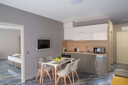 Marina Beach Apartments - 6