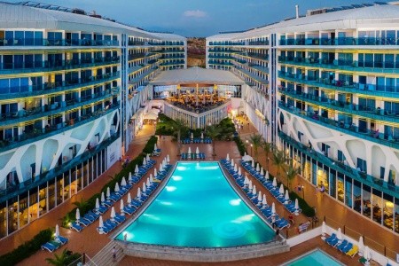 Vikingen Infinity Resort & Spa - 8