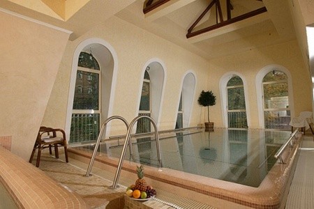 Humboldt Park & Spa - 5