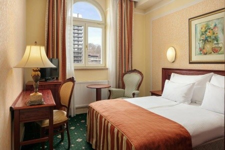 Humboldt Park & Spa - 10