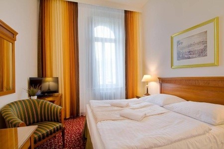 Česká republika Západné Čechy Romania 2 dňový pobyt Raňajky Vlastná July 2026 (16/07/26-17/07/26)