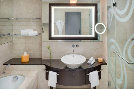 Kempinski River Park Bratislava - 8