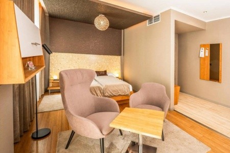 Mama's Design & Boutique - 6