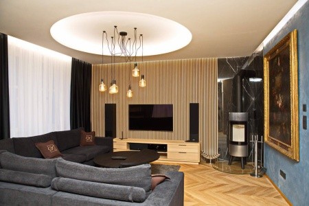 Mama's Design & Boutique - 11