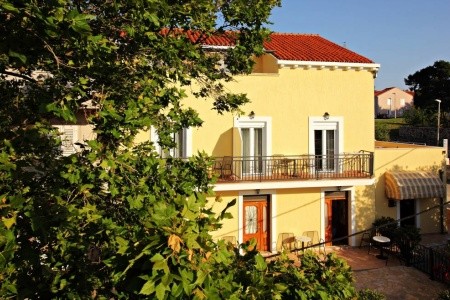 Bacan Serviced Apartments - 2