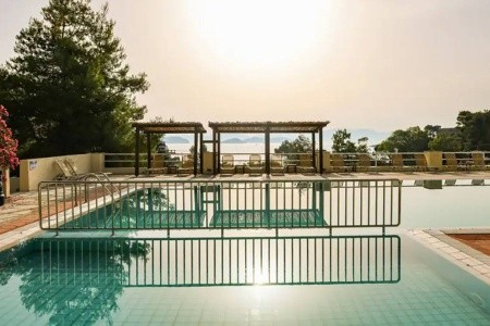 Grécko Skiathos Kanapitsa Mare 8 dňový pobyt Raňajky Letecky Letisko: Viedeň August 2026 ( 4/08/26-11/08/26)