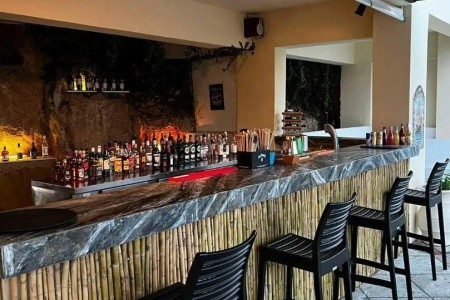Grécko Skiathos Kanapitsa Mare 8 dňový pobyt Raňajky Letecky Letisko: Viedeň August 2026 ( 4/08/26-11/08/26)