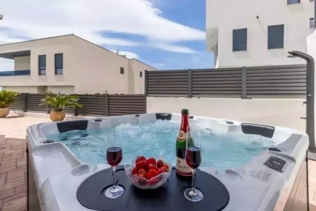 Luxury Villa With A Swimming Pool Vodice - 25085 - 19