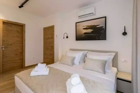 Luxury Villa With A Swimming Pool Vodice - 25085 - 68