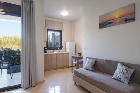 Carisa Suites And Apartments - 12