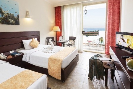 The Three Corners Equinox Beach Resort - 49