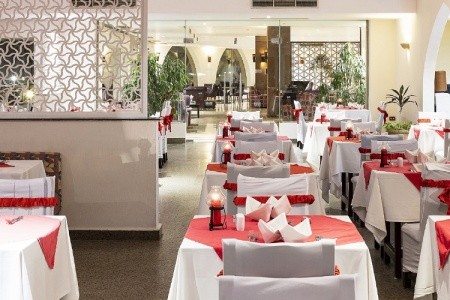 The Three Corners Equinox Beach Resort - 24