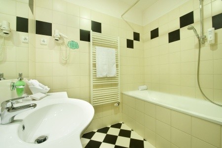 Ramada Airport Prague