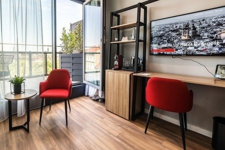 Maďarsko Budapešť a okolie Up Hotel Budapest 6 dňový pobyt Raňajky Vlastná April 2026 (25/04/26-30/04/26)