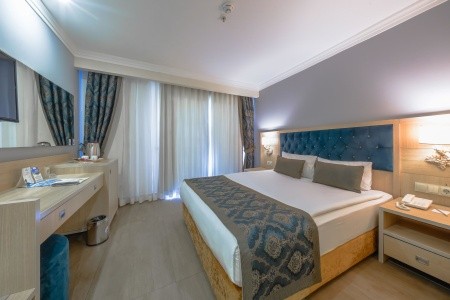 Turecko Side Dream World Palace 8 dňový pobyt All Inclusive Letecky Letisko: Praha June 2026 ( 5/06/26-12/06/26)