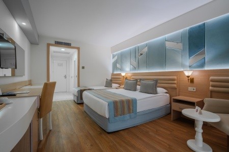 Dream World Hill - 97