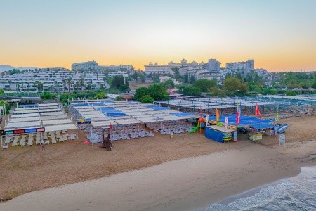 Dream World Hill - 108