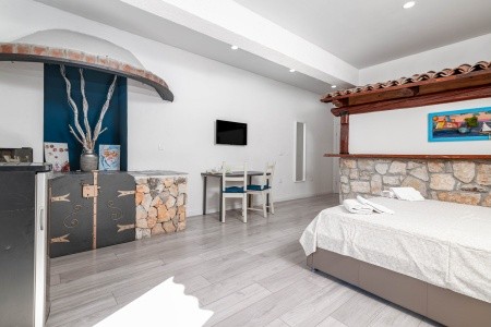 Pokoje 3298N-8312 - 24