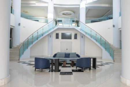 Grand Blue Beach - 8