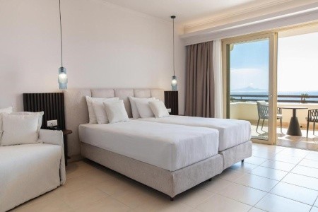 Grand Blue Beach - 11