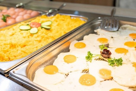 Trakia Plaza Hotel &Amp; Apartments - 17