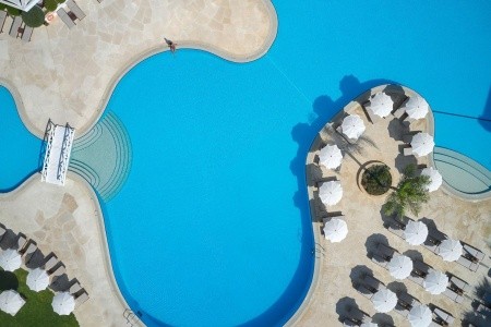 Grecian Park - 4