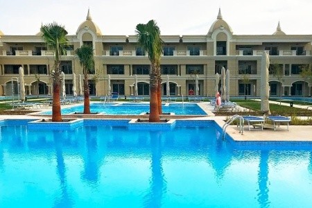 Titanic Royal Resort - 4